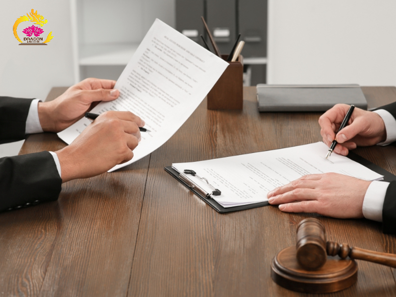 Muốn thuê luật sư tại Phường Hoàn Kiếm uy tín? Liên hệ công ty luật Dragon